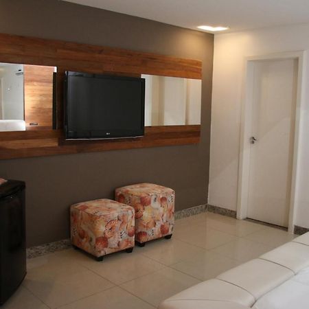 Motel Hollywood Salvador Bagian luar foto