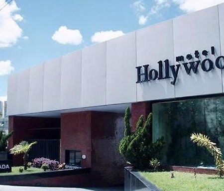 Motel Hollywood Salvador Bagian luar foto